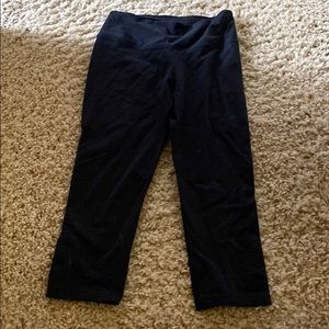 Small Nike black cropped leggings